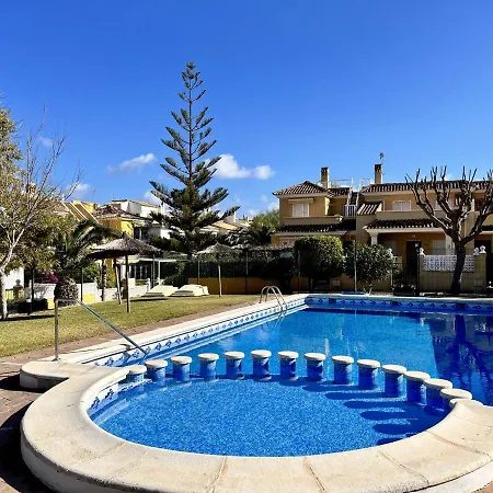 Costa House By Gloove Holiday home *