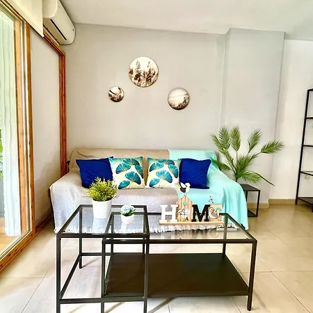 Costa House By Gloove Holiday home *